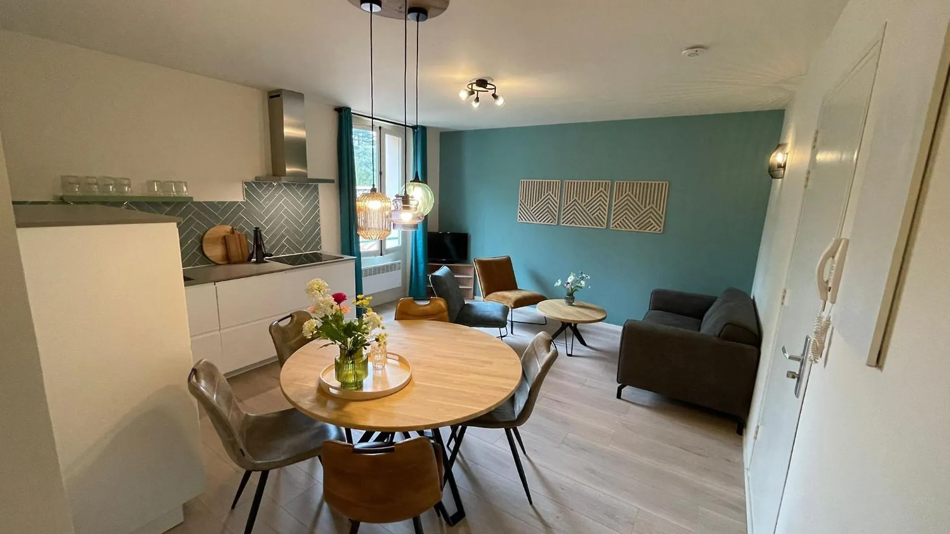 Appartement Villa Aulan, Luxe Et Repos Au Chateau Des Gipieres Montbrun-les-Bains Frankrijk